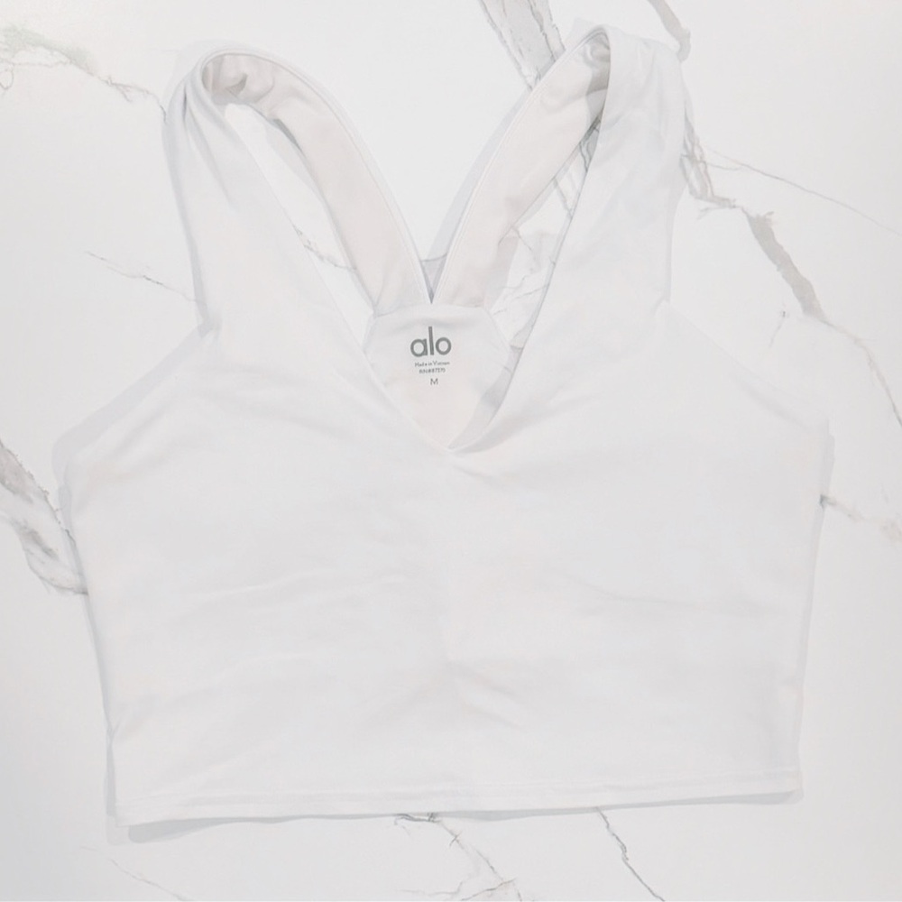 ALO Yoga Airbrush Real Bra Tank White Medium - Picture 2 of 7